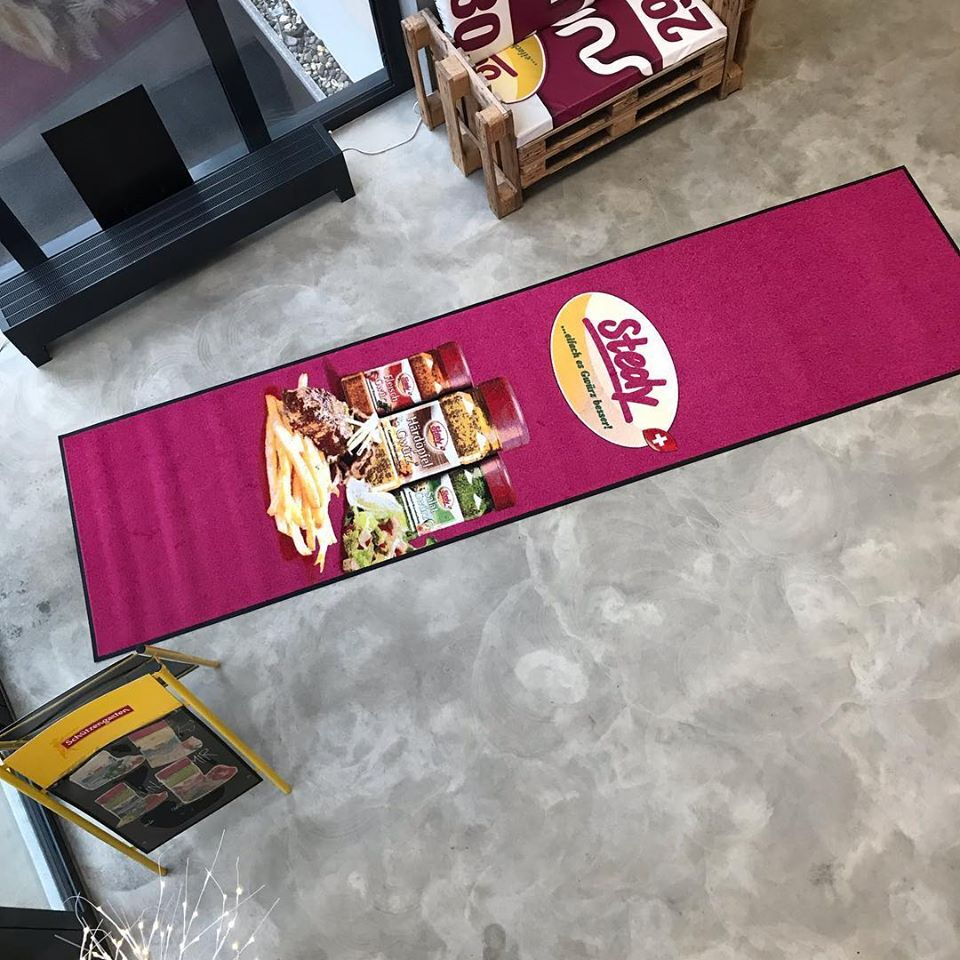 Logomatte Personalisiert gedruckt - Eingang Stedy Weinfelden
